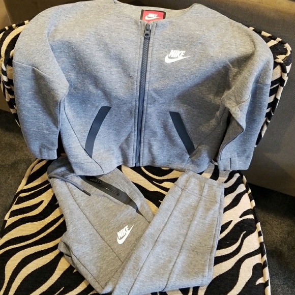 nike matching set